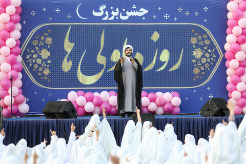 تصاویر / جشن بزرگ روزه اولی‌ها  با حضور نماینده ولی فقیه در استان قزوین
