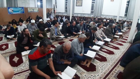 تصاویر/ محفل انس با قرآن کریم در محل مسجد جامع شهر اصلاندوز