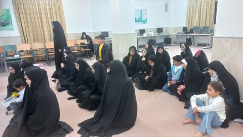 تصاویر/ برگزاری مراسم افطاری به همت مدرسه علمیه فاطمة الزهرا (س) سلماس