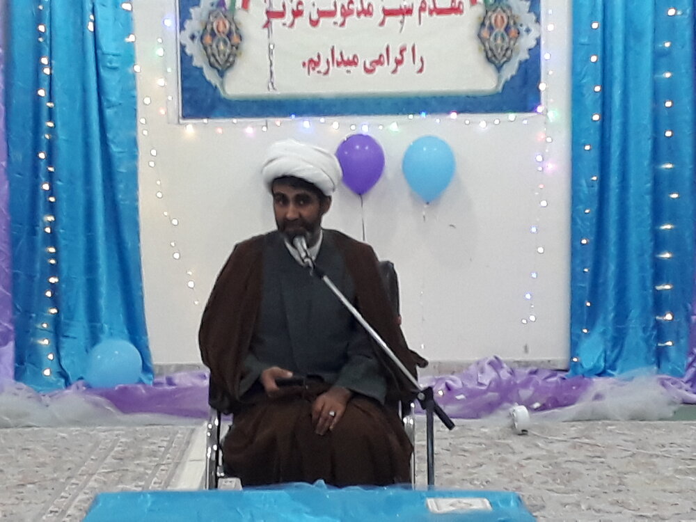 برگزاری ویژه برنامه افطاری مدرسه علمیه الزهرا(س) مسجدسلیمان + عکس