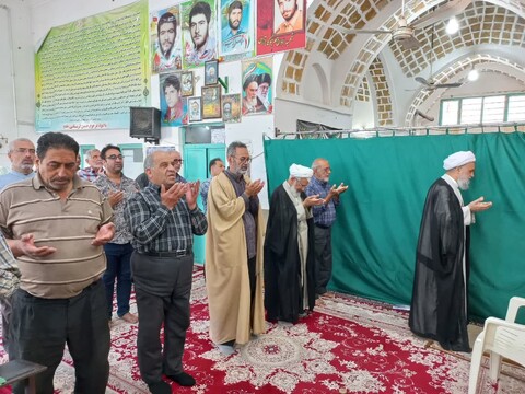 تصاویر/ حضور امام جمعه آران و بیدگل در مسجد وثوق