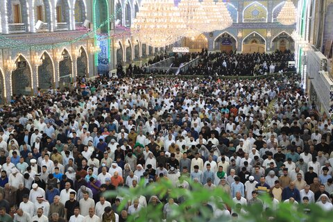 برگزاری باشکوه نماز عید فطر در بین الحرمین کربلا