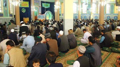 اقامه نماز عید سعید فطر در مساجد هرات افغانستان