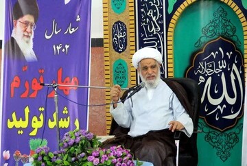 تقدیر آیت الله کعبی از فداکاری‌ها و خدمات خالصانه پلیس