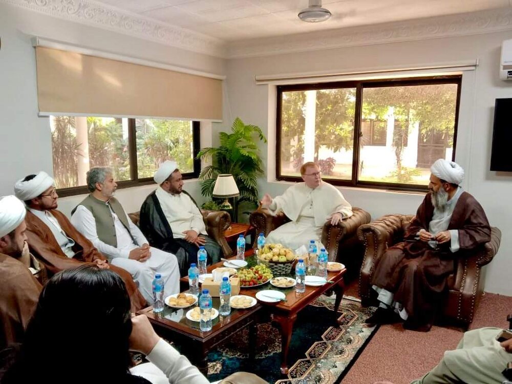 جامعۃ الکوثر اسلام آباد میں ویٹیکن کے جنوبی ایشائی ممالک کے نمائندے کا دورۂ