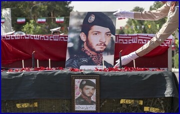 فیلم | تشییع باشکوه شهید «جانی بِت اوشانا» از شهدای آشوری دفاع مقدس در تهران