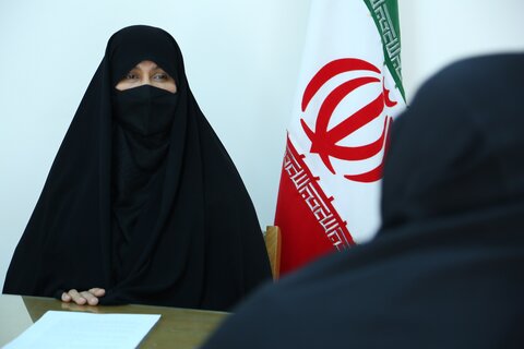 خانم شریفی معاون فرهنگی جامعه الزهرا