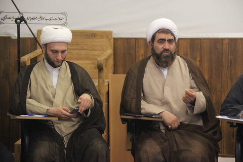 تصاویر / دیدار مدیر حوزه علمیه استان قزوین با اساتید مدرسه علمیه سفیران هدایت قزوین (مدرسه مولاوردیخان )