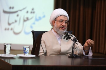 فقه ما مقدمه فقه اجتماعی است/ موضوعات اسلامی را محکم، خالص و بی پیرایه بر جهان ارائه کنیم