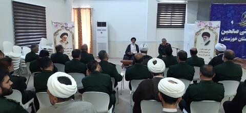دیدار اعضای ستاد هفته عقیدتی سیاسی سپاه با نماینده ولی فقیه در خوزستان