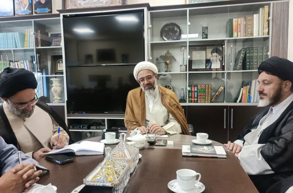 آماده تعامل و همکاری با مجمع نمایندگان طلاب هستیم