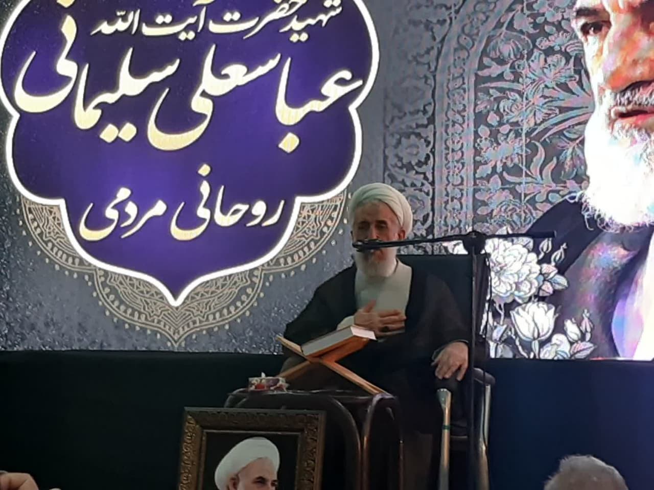 شهید آیت الله سلیمانی لحظه ای از سنگر جهاد تبیین کناره‌گیری نکرد