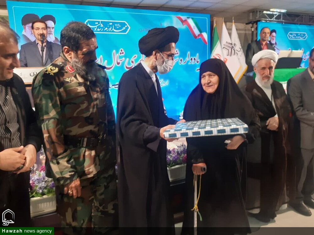 کارگران با شهدا اُنس بگیرند