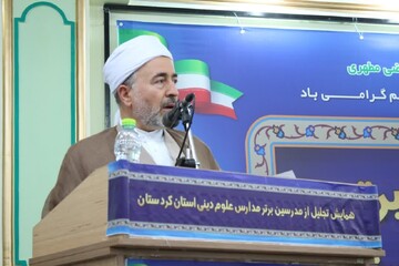 ماموستا کریمی: با اتحاد و وحدت ریشه‌های اختلاف در کشور را بخشکانیم