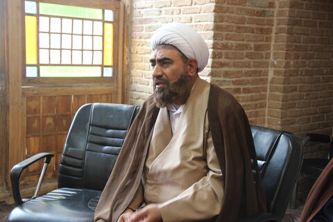 تصاویر / دیدار مدیر حوزه علمیه استان قزوین با اساتید وکادر مدرسه علمیه صالحیه قزوین