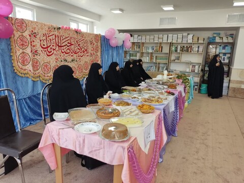تصاویر/ جشنواره غذاهای ایرانی در مدرسه علمیه زینب کبری (س) ارومیه