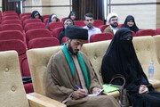 تصاویر/ کارگاه مشاوره و تحکیم خانواده ویژه زوجین جوان طلبه در بوشهر