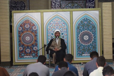 تصاویر/ مراسم تجلیل از اساتید مدرسه علمیه رسول اکرم (ص) تکاب