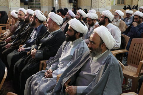 تصاویر / تجلیل از اساتید حوزه علمیه استان قزوین