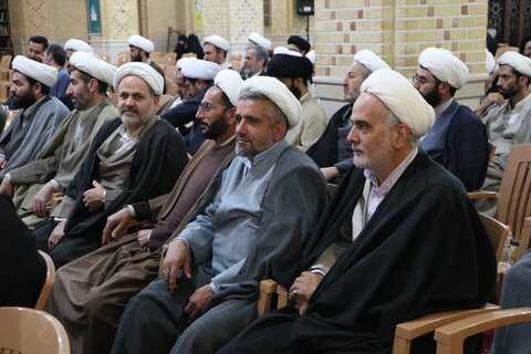 تصاویر / تجلیل از اساتید حوزه علمیه استان قزوین