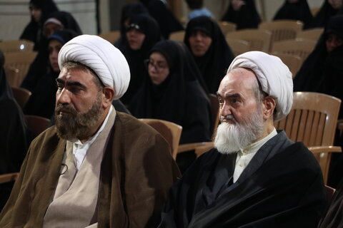 تصاویر / تجلیل از اساتید حوزه علمیه استان قزوین