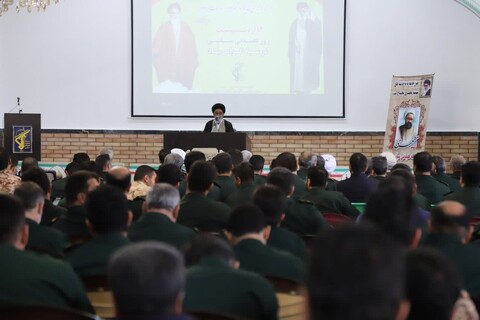 تصاویر/ تجلیل از مربیان برتر قرارگاه منطقه ای عاشورا در تبریز