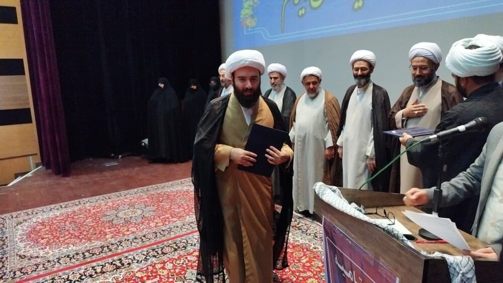 تجلیل از برترین‌های پنجمین جشنواره علامه حلی (ره) استان ایلام
