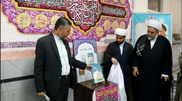 تصاویر/ مراسم رونمایی از کتاب مثل کشتی نوح برای کلاس اول