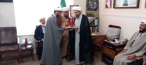 تصاویر/ تجلیل از اساتید مدرسه علمیه امام خمینی(ره)شبستر