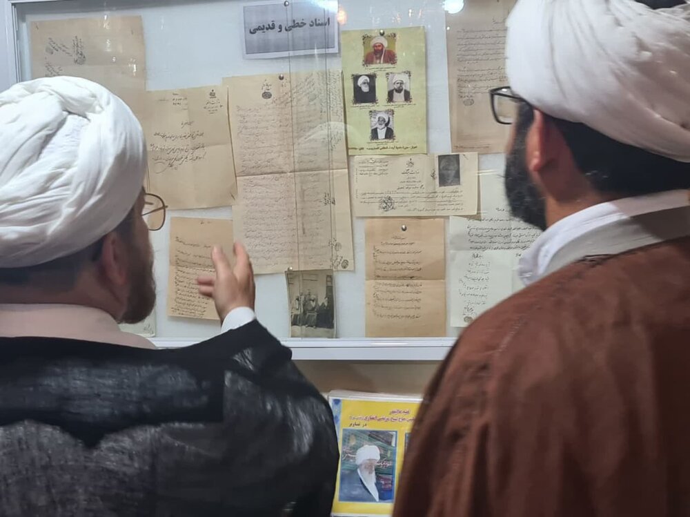 بازدید مدیرکل تبلیغات اسلامی خوزستان از مدرسه و موزه ی آیت الله انصاری (ره) اهواز