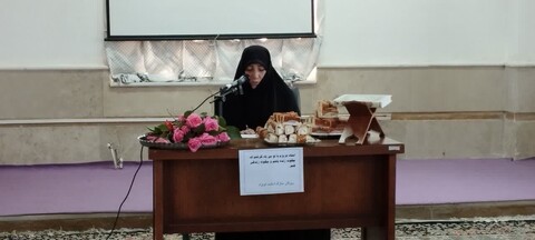 تصاویر/ مراسم تجلیل از اساتید مدرسه علمیه الزهراء(س) میاندوآب