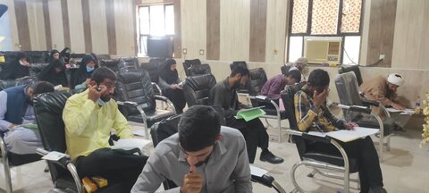 تصاویر/ هیجدهمین دوره آموزن ارزیابی و اعطای مدرک تخصصی به حافظان قرآن شهرستان میناب