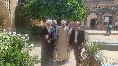 تصاویر| بازدید رئیس کمیسیون فرهنگی مجلس شورای اسلامی از مدرسه علمیه منصوریه