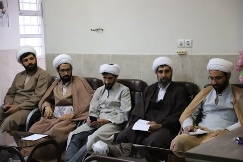 تصاویر/ جلسه ستادی مدیران و معاونین مدارس علمیه کردستان