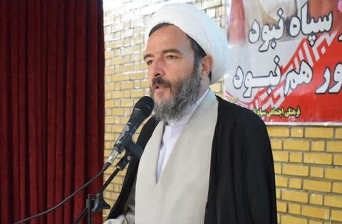 امام جمعه شهرستان بیجار مطرح کرد: تلاش دشمن برای تقدس زدایی از خانواده ایرانی
