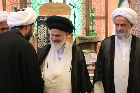 تصاویر| برگزاری همایش حوزه انقلابی حوزه منتظر با حضور آیت الله حسینی بوشهری