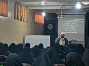 نشست دانش افزایی معارف امام صادق (ع) در مدرسه خواهران کوثر زرندیه برگزار شد