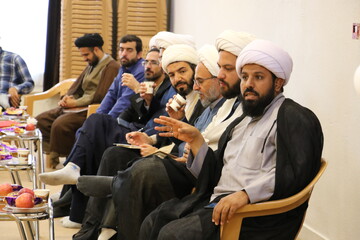 تصاویر/ نشست هم‌اندیشی معاونین فرهنگی مدارس علمیه اصفهان