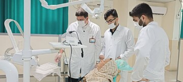 تصاویر/ ۱۲۸ خدمت گروه جهادی دندانپزشکی در بندرعباس