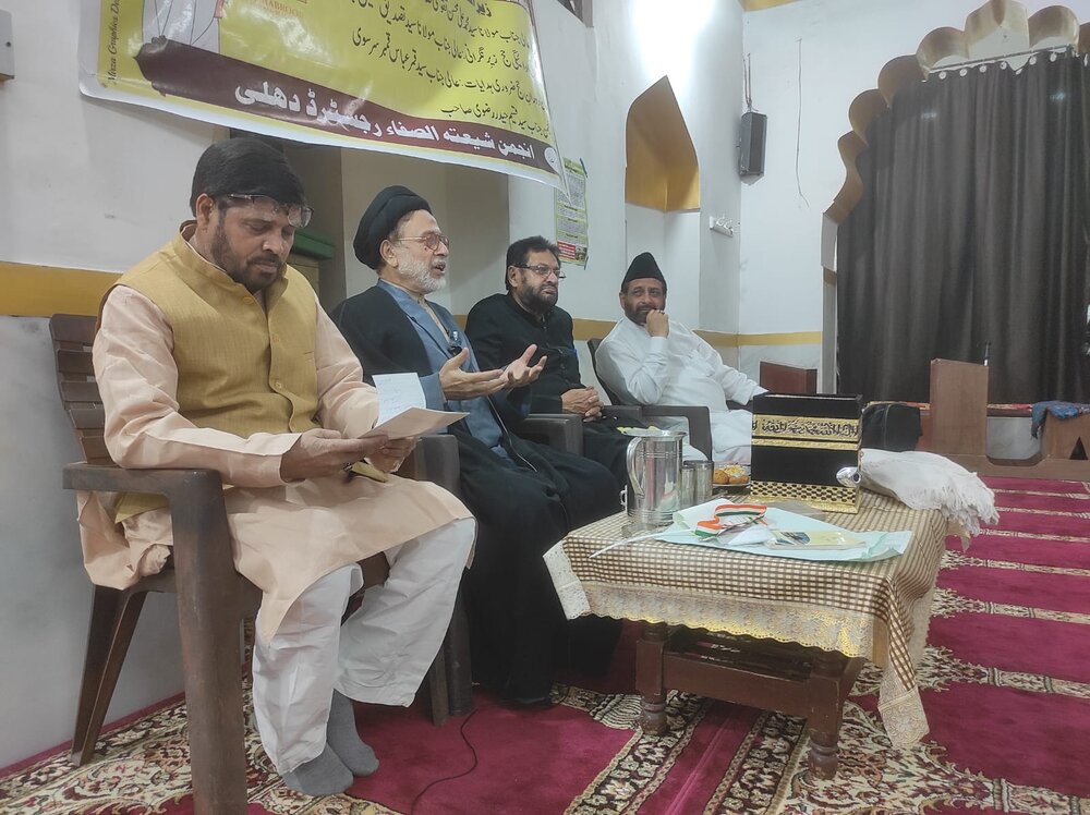دہلی؛ شیعہ جامع مسجد میں تربیتی حج کیمپ کا انعقاد / حج کی ادائیگی میں علماء و ماہرین کی تربیت روح حج کی مانند