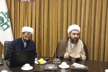 تصاویر / نشست جمعی از مبلغین طرح امین شهر قزوین و البرز با مدیر حوزه علمیه استان قزوین