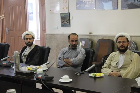 تصاویر / نشست مبلغین طرح امین شهر قزوین والبرز با مدیر حوزه علمیه استان قزوین