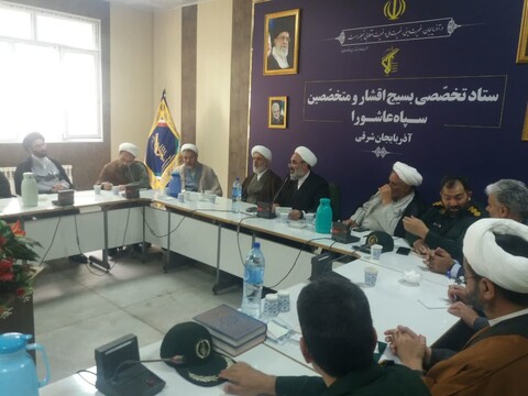 تصاویر/ آیین تکریم و معارفه مسئول سازمان بسیج اساتید، طلاب و روحانیون  استان آذربایجان شرقی