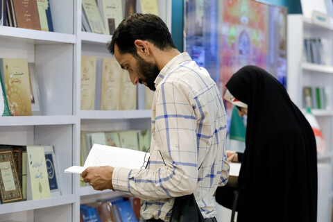 تصاویر/ سی و چهارمین نمایشگاه بین‌المللی کتاب تهران از دریچه دوربین