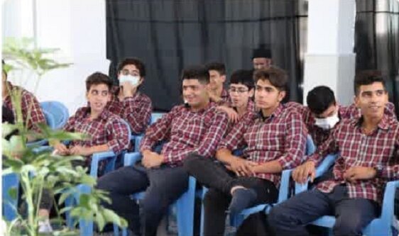 حضور دانش آموزان رفسنجانی در طرح «مدرسه عشق» مدرسه علمیه امام حسن مجتبی (ع) + عکس