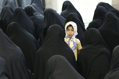 تصاویر/ مراسم شهادت امام صادق ع در مدرسه علمیه الزهرا بوشهر