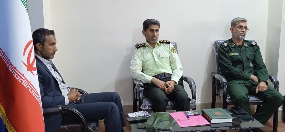 دشمن به دنبال القای ناامیدی به مردم است