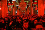 تصاویر/ مسجد اعظم حرم معصومہ قم (ع) میں شب شہادت امام صادق (ع) مجلس عزا کا اہتمام