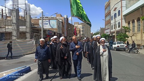 تصاویر/ عزاداری طلاب و اساتید حوزه علمیه مرند به مناسبت سالروز شهادت صادق آل محمد (ص)