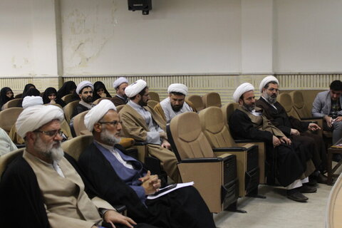 بالصور/ ختام المهرجان البحثي السادس للعلامة الحلي (ره) في زنجان